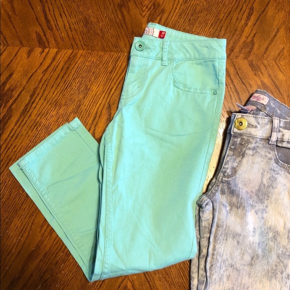 Bundle of girls jeans size 10 adjustable waist - Picture 4 of 8